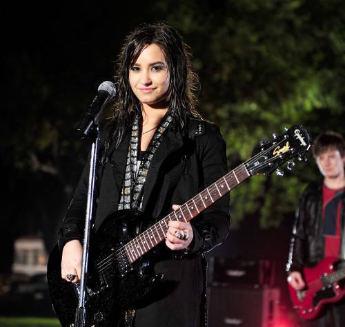  Demi on the set of "Don't Forget" musik video