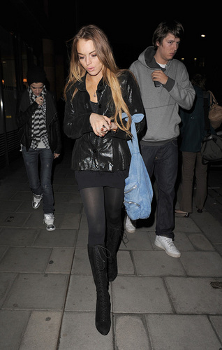  Lindsay with Sam in Luân Đôn