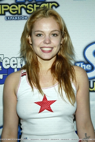  Agnes Bruckner: 2003 Teen People 25 Hottest Stars Under 25 Party