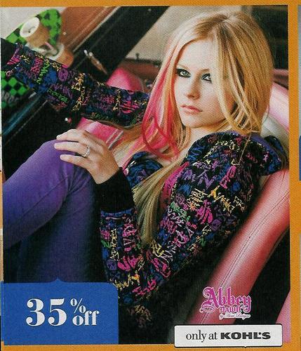  Avril Lavigne (Abbey Dawn)