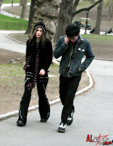  Avril & Deryck