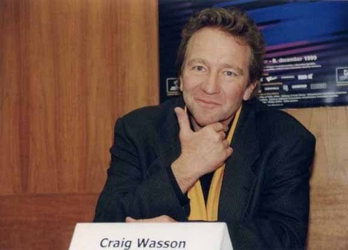  Craig Wasson (Dr Neil Gordan)