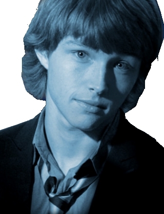 Sterling Knight (Chad Dylan Cooper)