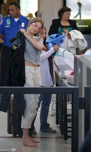 Whitney in LAX