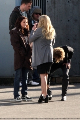  New Moon- On the Set in Vancouver, CA