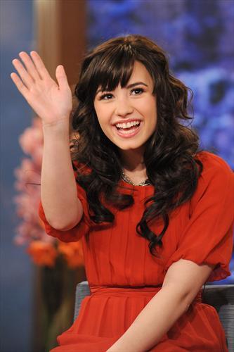  Demi on The Morning mostra with Mike and Juliet