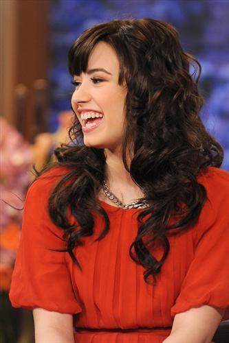  Demi on The Morning onyesha with Mike and Juliet