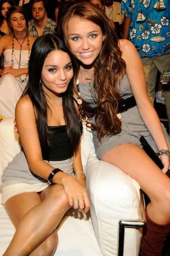  Vanessa and Miley