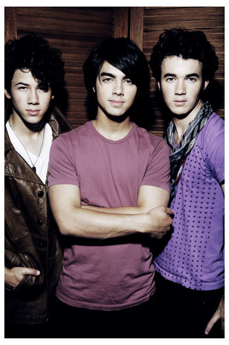  New Outtakes of the Jonas Brothers from Rock Mag