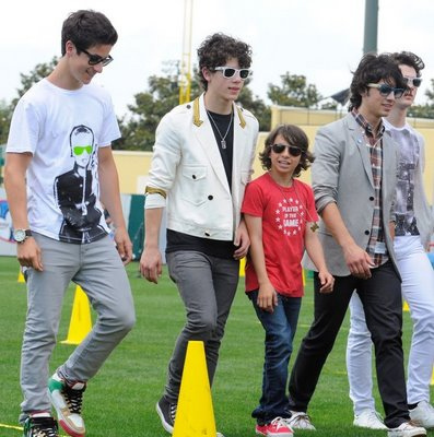  David with Jonas Brothers