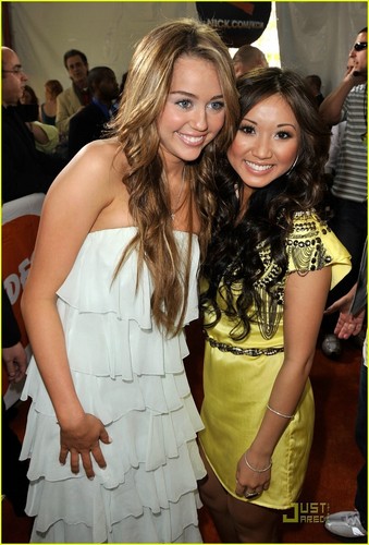  Miley Cyrus 2009 Kids Choice Awards
