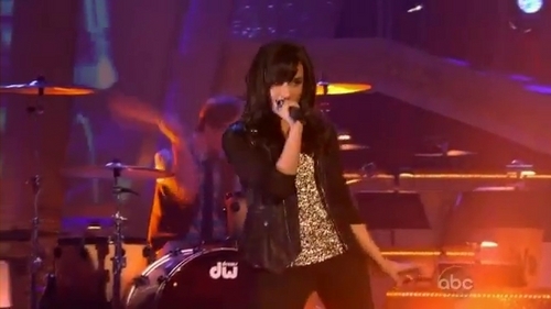  Demi on Dancing With The Stars - 4/7/09