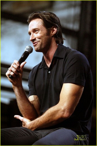  Hugh's first Wolverine Press Conference in Sydney :)