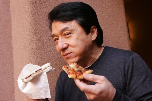  Jackie Chan in New Mexico - دن Three