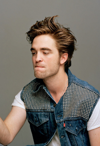  Rob Pattinson - Dossier Magazine