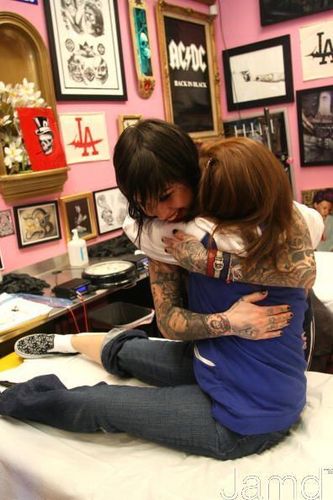  LA Ink's Kat Von D Attempts A 24 hora guinness World Tattoo Record