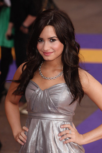  Demi at Hannah Montana: The Movie Premiere (UK) - 4/23/09