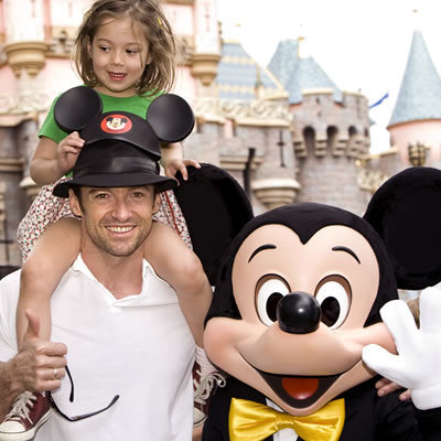  Hugh & family @ Disneyland