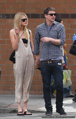  Josh Out And About With Blonde Girl.