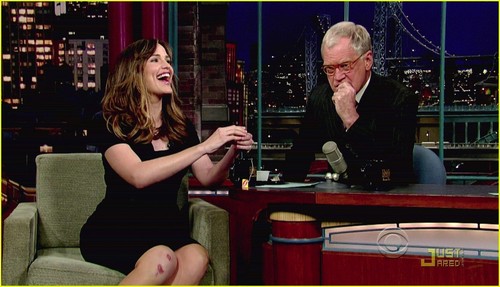  Jennifer On Late tunjuk with David Letterman