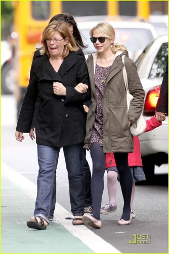 Michelle out and about with her mom Carla, two friends, and Matilda