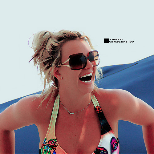  Britney*