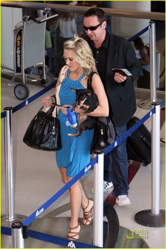  Carrie @ LAX