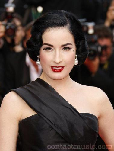  Dita Von Teese @ the Cannes Film Festival 2009 (Day 8)