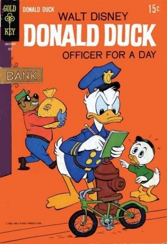  Donald 오리 Officer for a 일 Comic Book
