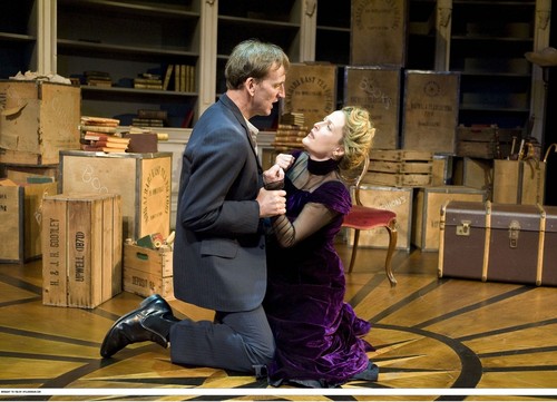  Gillian Anderson in A Doll's House