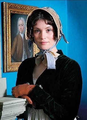  Lizzie (Lost in Austen)