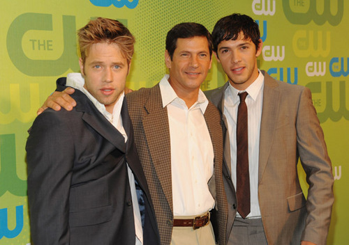  Melrose Place cast at CW Upfronts