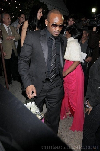  Omar Epps Leaving 'Mr Chow' Restaurant in LA (February 2009)