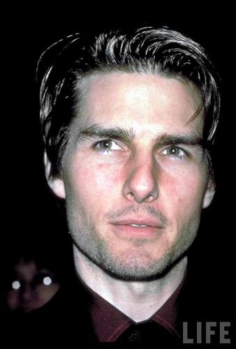  Tom Cruise close-up