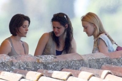  Ashley, Kristen & Dakota.