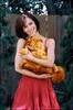  Liz holding 加菲猫