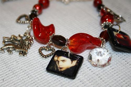  Red Glass bead Twilight ( Edward ) bracelet