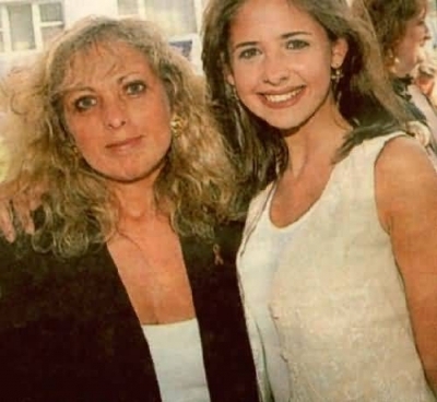  SMG and her mom Rosellen