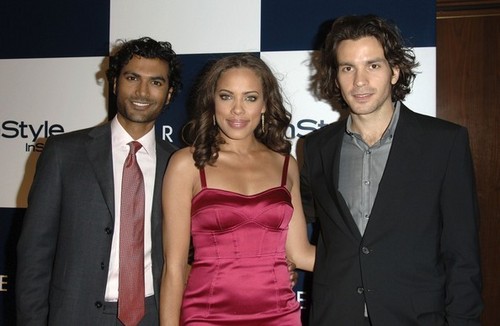  Sendhil Ramamurthy, Tawny & Santiago Cabrera @ Герои Golden Globe Celebration