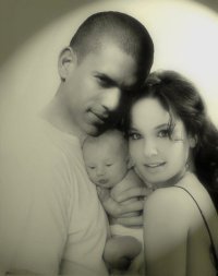  Michael, Sara and baby MJ
