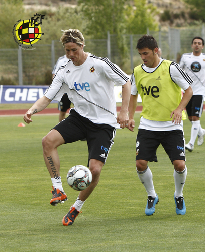  Torres and villa