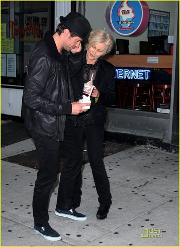  Hugh and Deb's дата night out