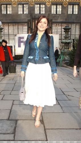  Sophia গুল্ম at the Olympus Fashion Week - Vera Wang