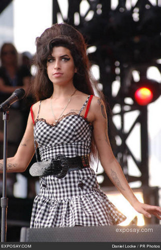 Amy* - Amy Winehouse Photo (3556663) - Fanpop