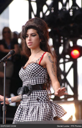 Amy Winehouse RARE Screen Test - Amy Winehouse video - Fanpop