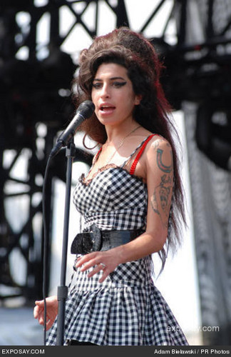 Amy edits - Amy Winehouse Fan Art (39682060) - Fanpop