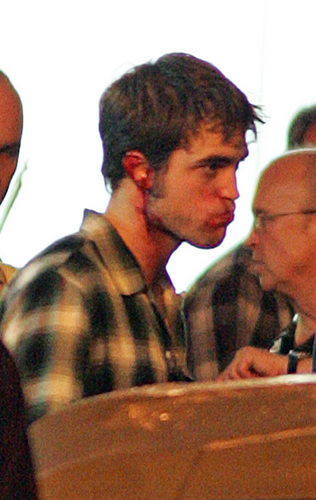 Bloody Rob On The Set Of Remember Me