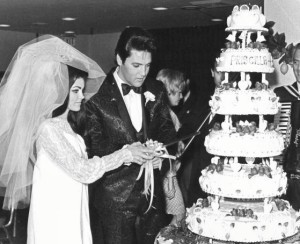  Elvis And Pescilla Cutting Their Wedding Cake