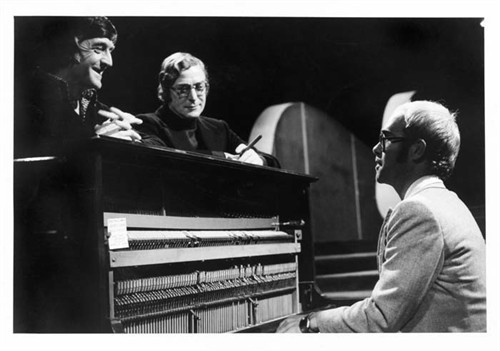  Michael Parkinson, Michael Caine and Elton John