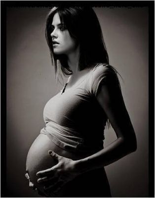  bella pregnant